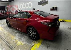 تۆیۆتا کامری